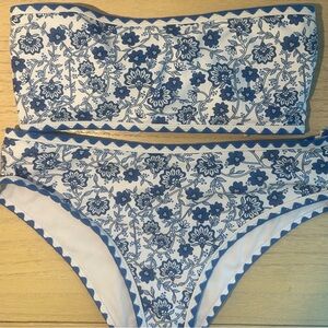SHEIN White & Blue Floral Bandeau Bikini Set